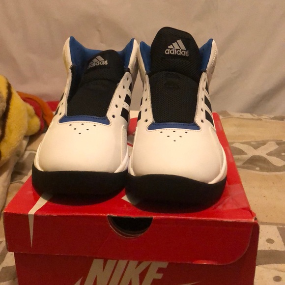 Adidas - Picture 2 of 2